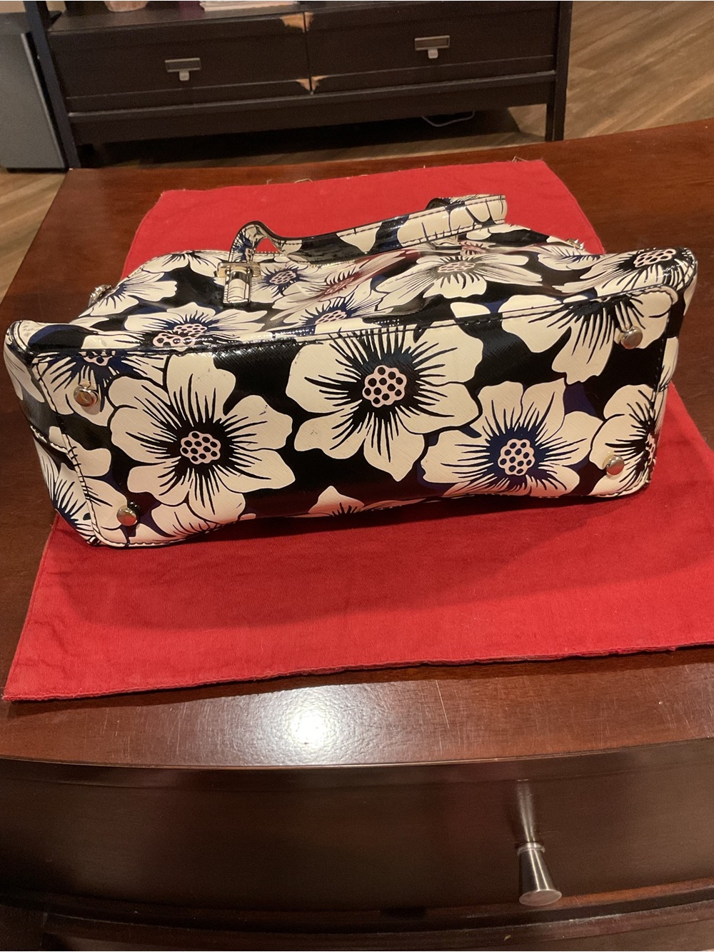 kate spade Black & White Floral Dome Satchel with Gold Hardware - Picture 3 of 11
